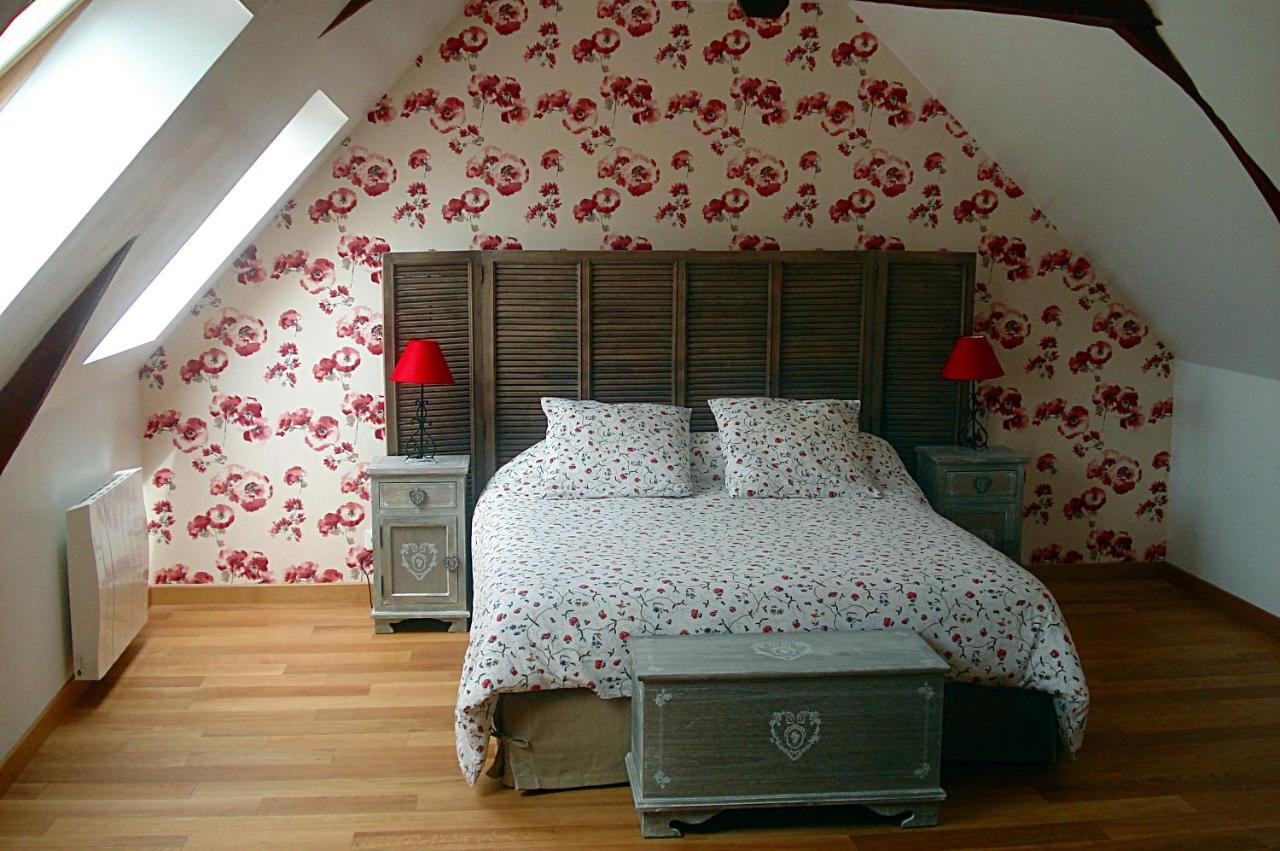Le Clos Des Tilleuls La Vendelee Room photo